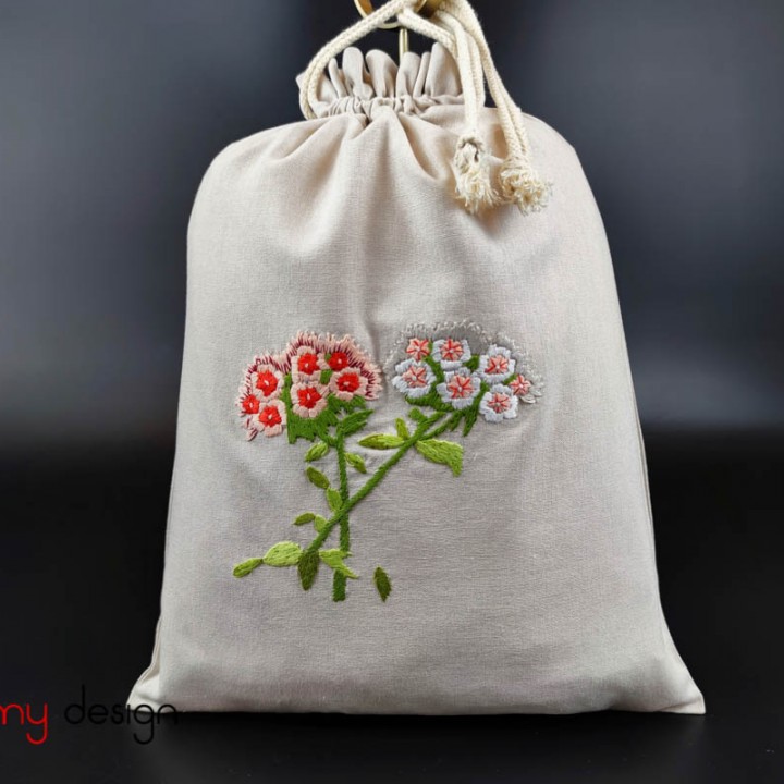 Laundry bag with hydrangea branch embroidery